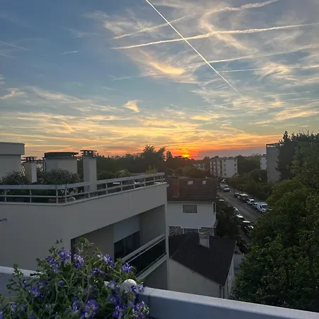 Apartment Rooftop *